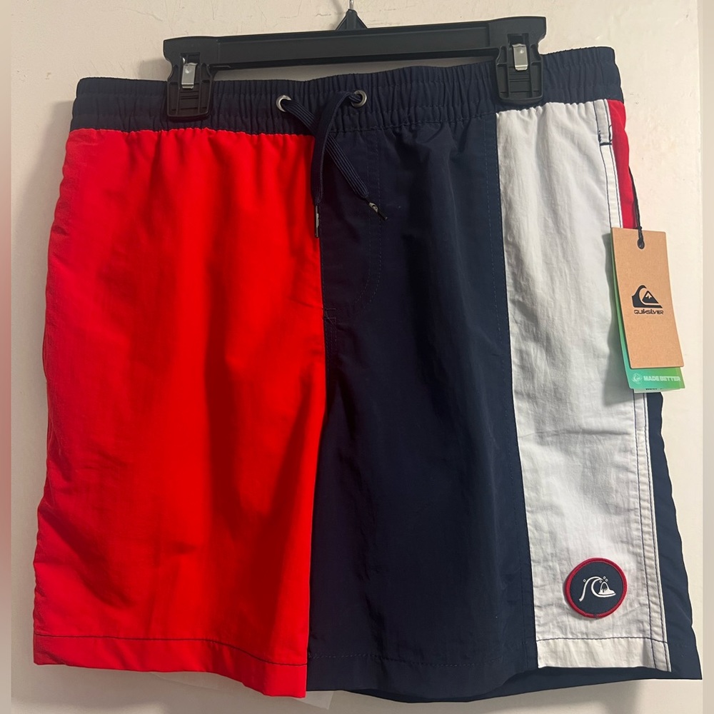Quicksilver Boy’s Acid Wash Volley Youth Boardshorts 15”, Size Youth Large/14
